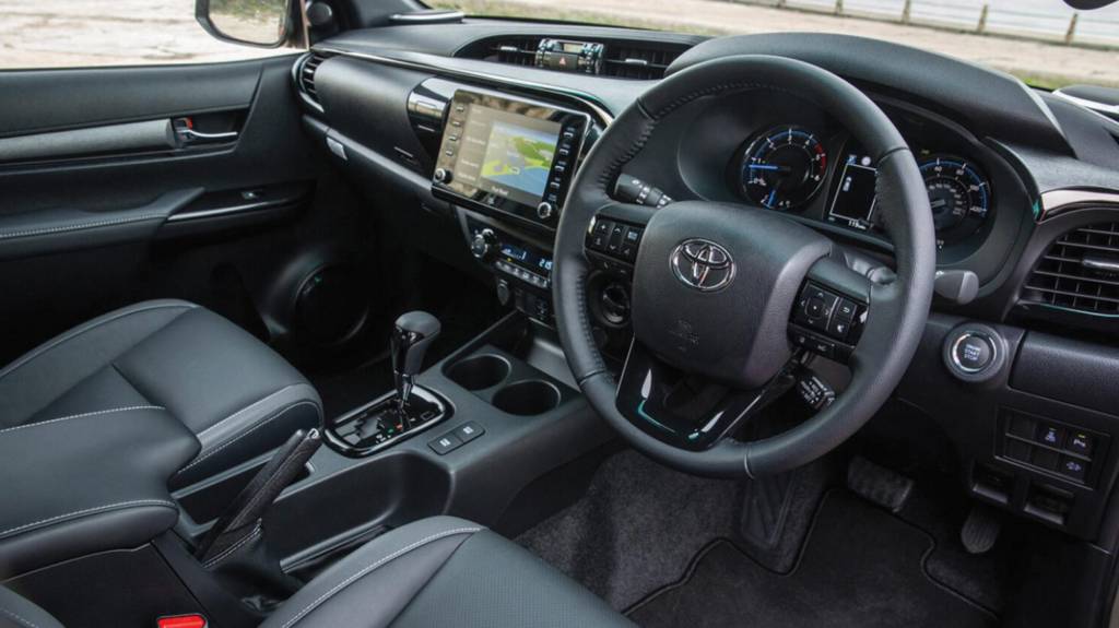 Toyota Hilux 2025 Interior