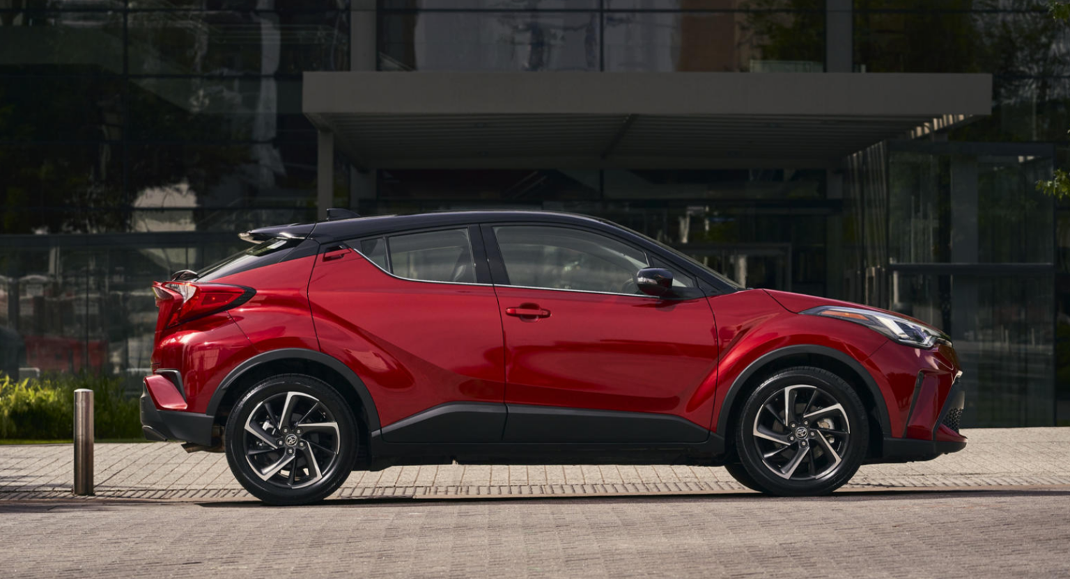 2025 Toyota CHR Exterior