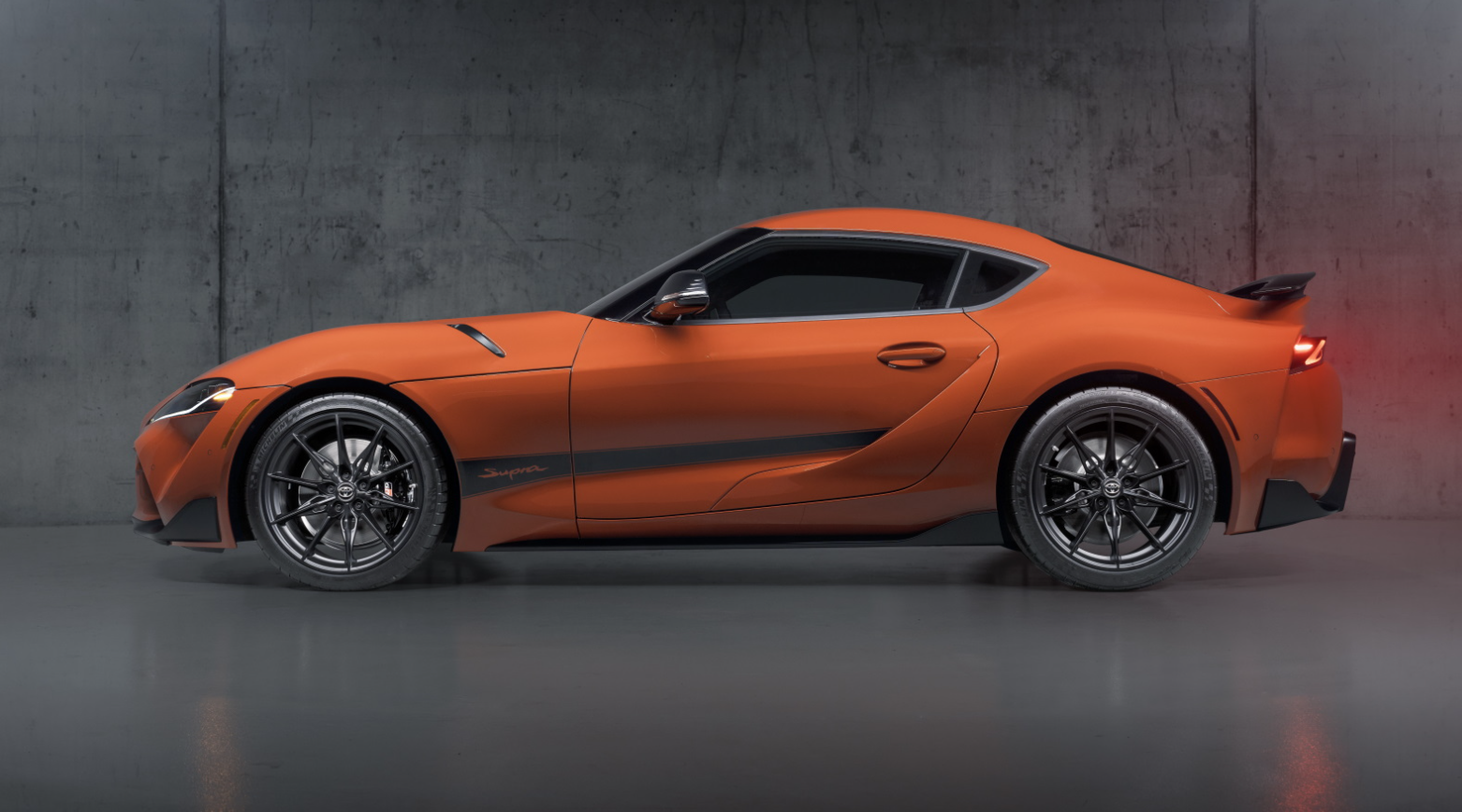 Toyota Supra 2025 Exterior